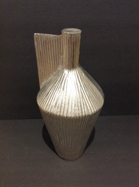 15" Silver Metal Narrow Top Vase w/Wing