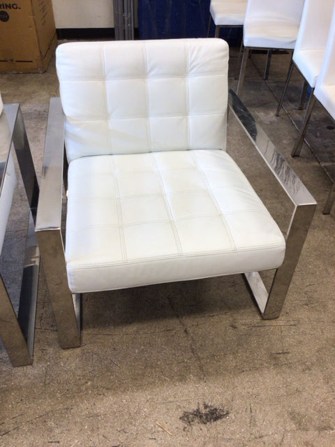 Modani Rivoli Armchair