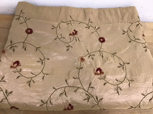 79"x95" Queen Gold Embroidered Sateen Duvet