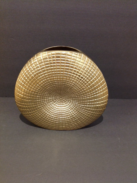 11" Gold Metal Vase w/Shell Design