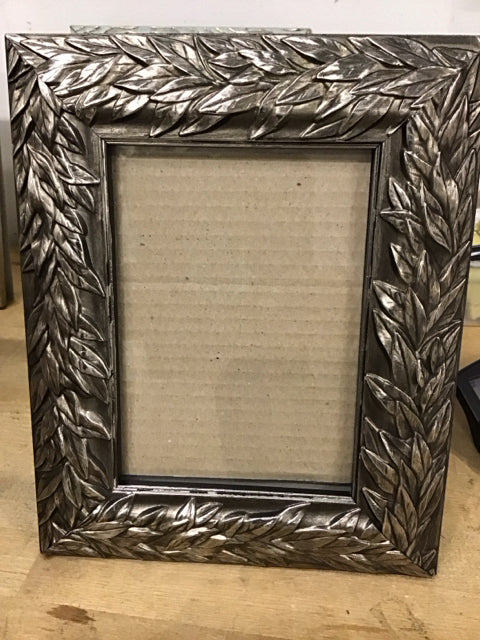 5"x7" Broyhill Leaf Silvertone Photo Frame