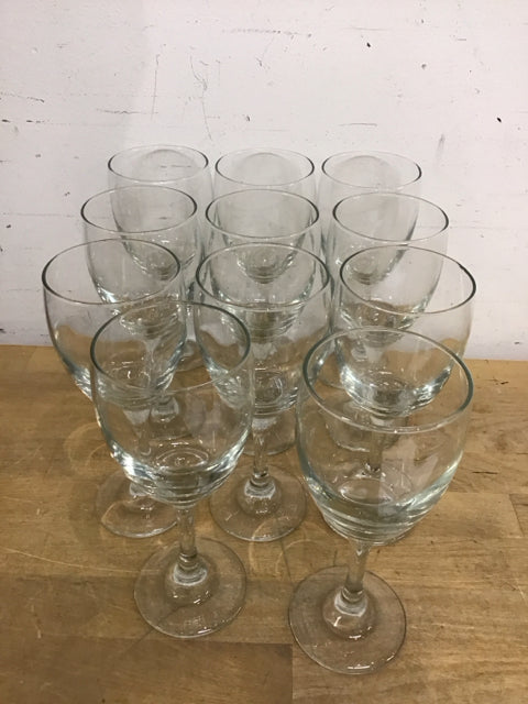 Set Of 11 7.5" Clear Wine Glasses