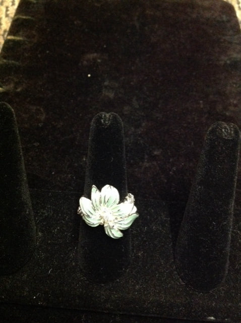 Silver Ring w/Green Enamel Flower