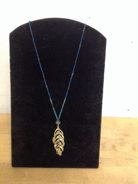 Metal Gold Tone Feather Necklace