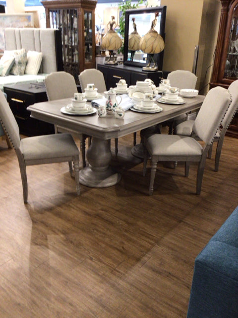 Macys Anniston Rectangular Dining Table W/6 Chairs/1 Leaf