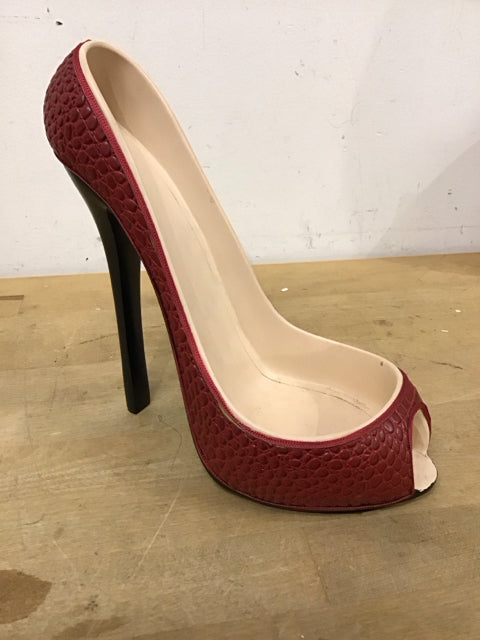 8" Red Stilleto Wine Bottle Holder