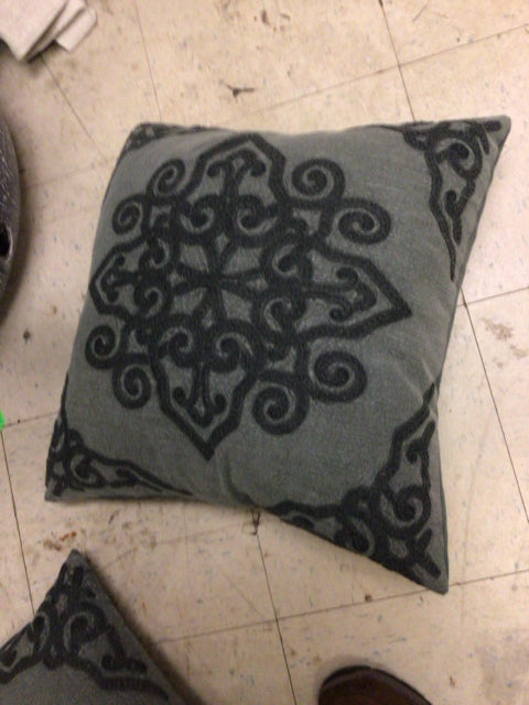 Green/Blue Needle Point Pattern Pillow