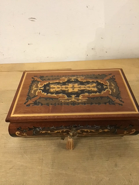 8"x5" Vintage Decorative Wooden Music Box