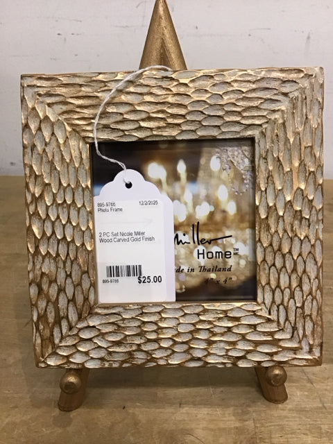 2 PC Set 4"x4" Nicole Miller Wood Carved Gold Finish Frame & Easel