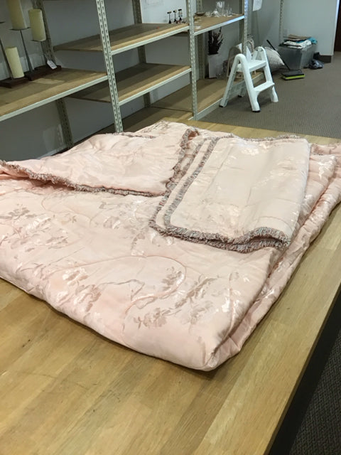 QUEEN Satin Pink Bedspread w/ Fringe 2/Shams