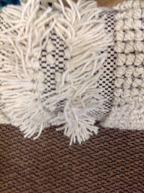 Pillow- 21 Cream Bo Ho W Fringe