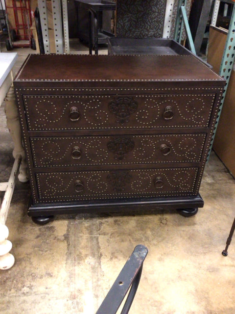 Lexington TB Tortola Nailhead Chest