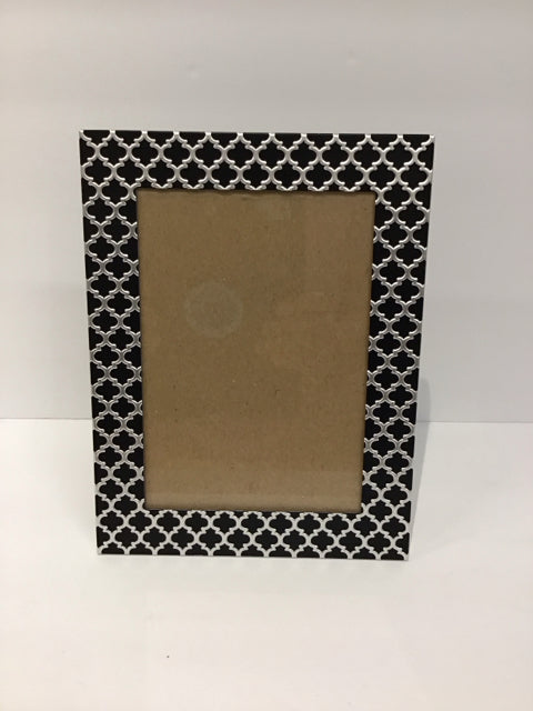 5x7 Black/Silver Moroccan Lattice Frame