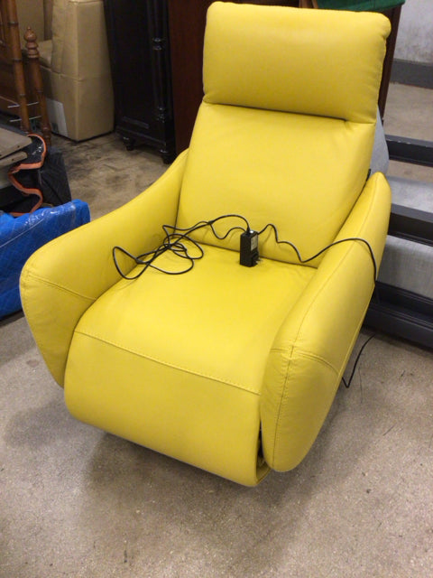 Estro Milano Yellow Leather Power Recliner