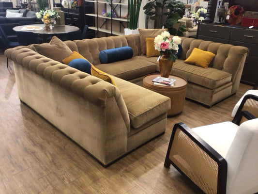 Hickory Chair 3 PC Brown Tufted Sectional W/2 Pillows