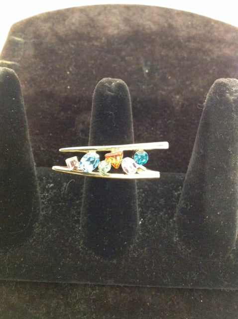 Gold Ring w/Multicolored Rhinestones