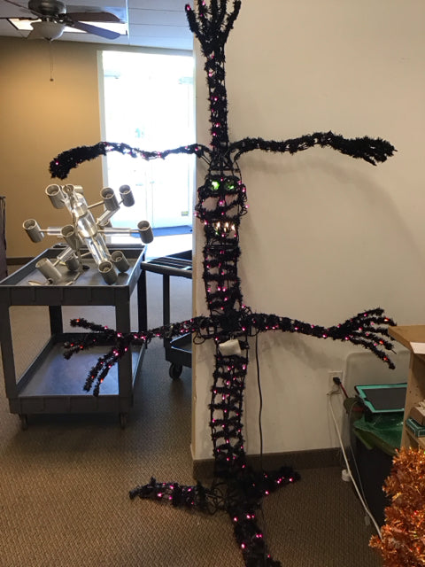 Black Lighted Moving Halloween Tree w/Arms AS-IS 1 Arm Doesn't Light