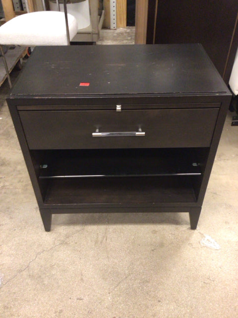 19" X 30" AS-IS Vanguard Furniture Brown One Drawer Nightstand