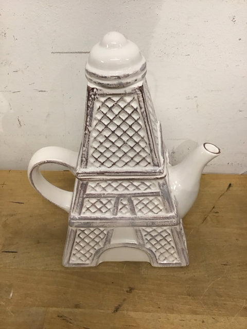9.5" White Eiffel Tower Teapot