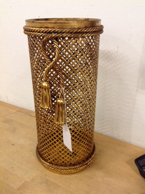 19" Vintage Tassled Li Puma Forenza Gilded Gold Metal Umbrella Holder