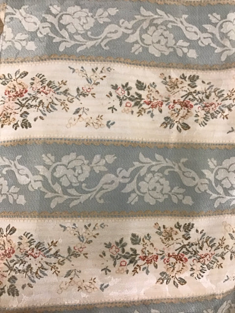 4 PC King Floral Jacquard Bedding Set