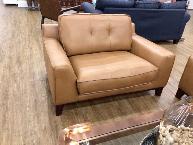 Havertys Caramel Phoenix Chair & A Half