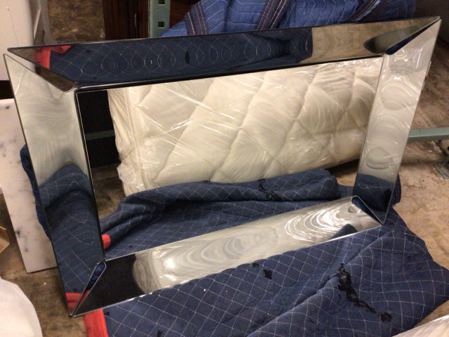 39 5/8" X 26 5/8" Contemporary Wall Hanging Mirror