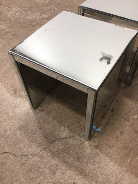 18" Square Mirrored End Table