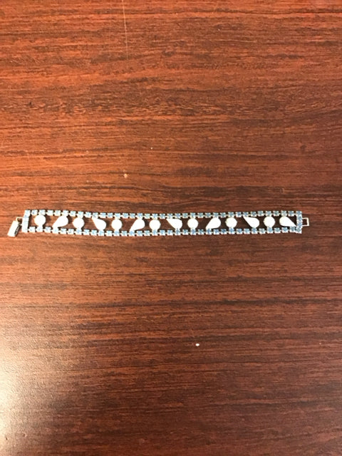 Blue Rhinestone  & White Beaded Bracelet