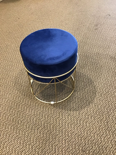 13"R 15"H Blue Velvet Stool