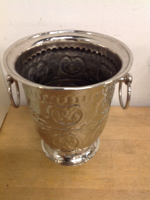 9" Silver Metal Bucket