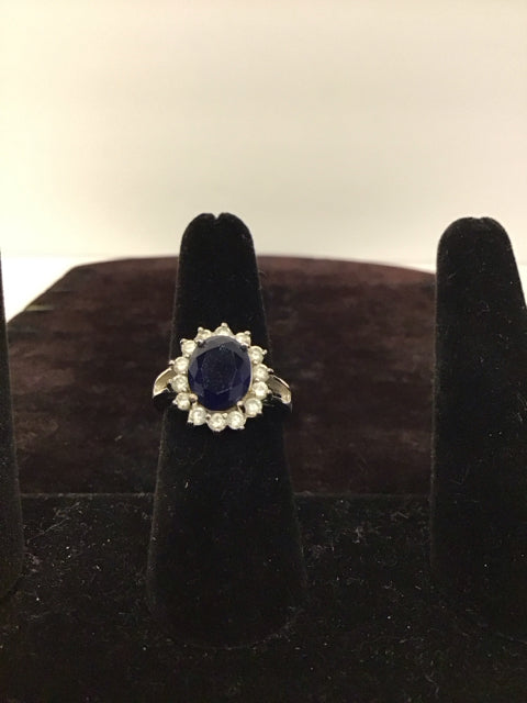 Silver Ring w/Rhinestones Black Stone
