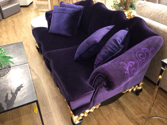 Purple Velvet & Gold Accent Baroque Style Love Seat W/4 Pillows