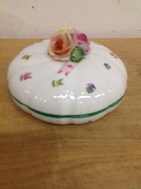 6" Herrend Floral Covered Bowl