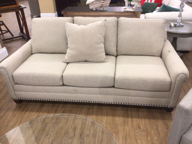 Bassett Fabric Three Seater Sofa W/Nailheads/Pillow