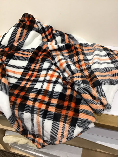 Black/Orange White Throw