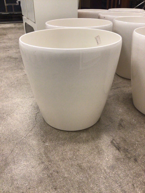 20" X 19" Lechuza Classico Premium White Planter