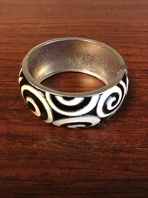 Black & White Enamel Swirl Cuff Bracelet