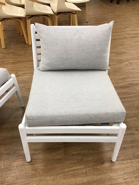 White Metal Outdoor Chair/Grey Cushions