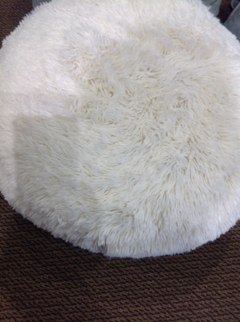 Pouf- 21" White Faux Fur Shag