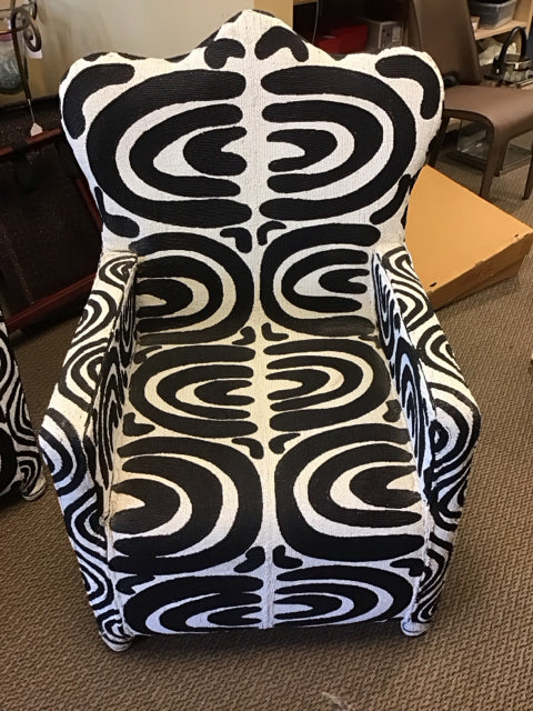 Nigerian Black/White Beaded Chair