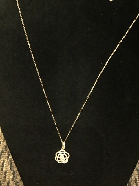 18" Cartier Style 925 Gold Flower Necklace