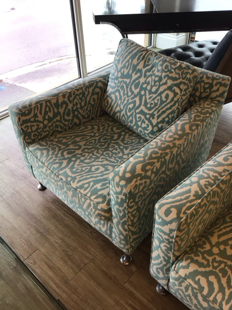 Teal/White Pattern Chair