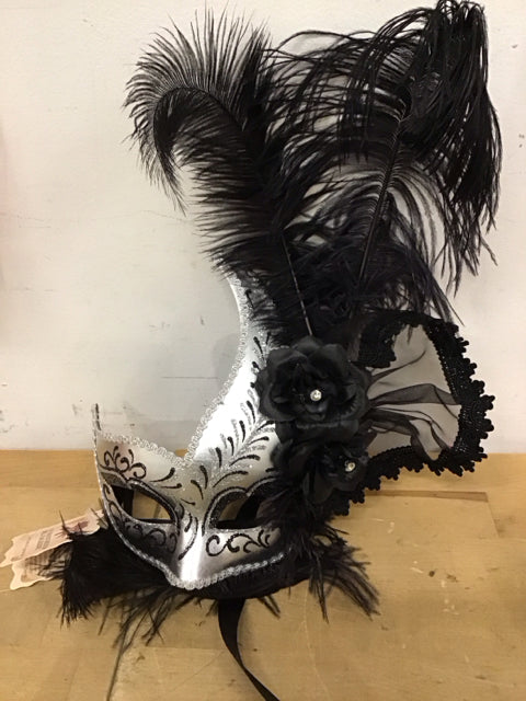 16" Silver & Black Feather W/Florals Mask