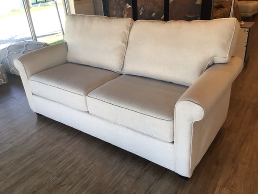 83" Havertys Cream Linen Queen Sleeper Sofa