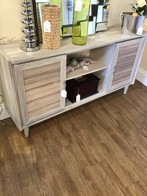 2-Door Wood Console w/Silver Handles