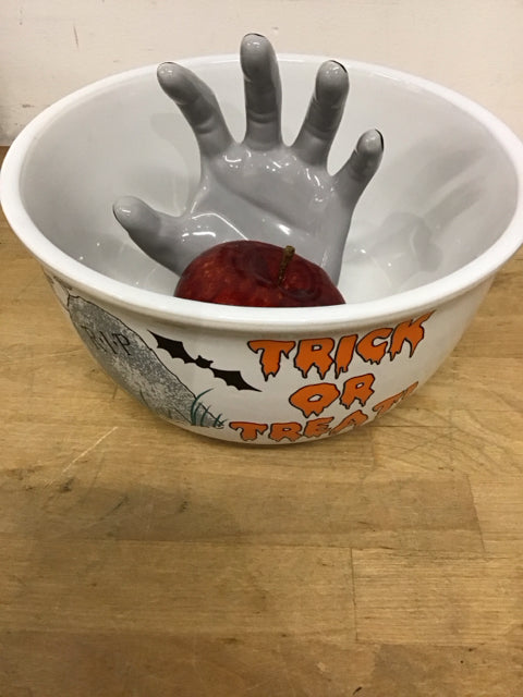 Trick Or Treat W/Hand Bowl
