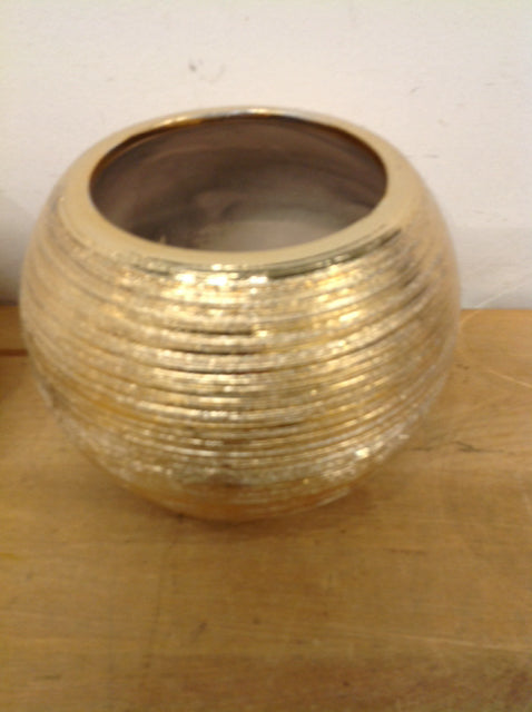 Vase- 6" Gold Ceramic