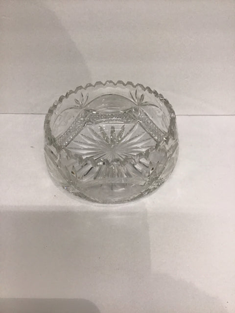 8" Carved Crystal Bowl