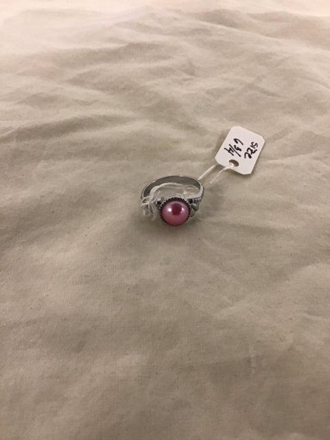 Silver W/Pink Pearl Ring